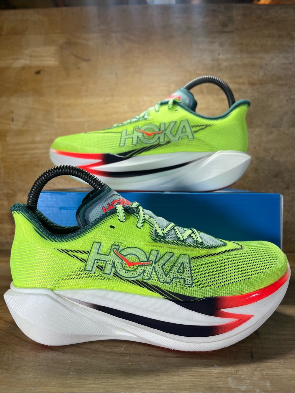 NEW Hoka One One Cielo X1 3.0 Womens Size 7.5 Running Shoes Neon Yuzu/Thyme